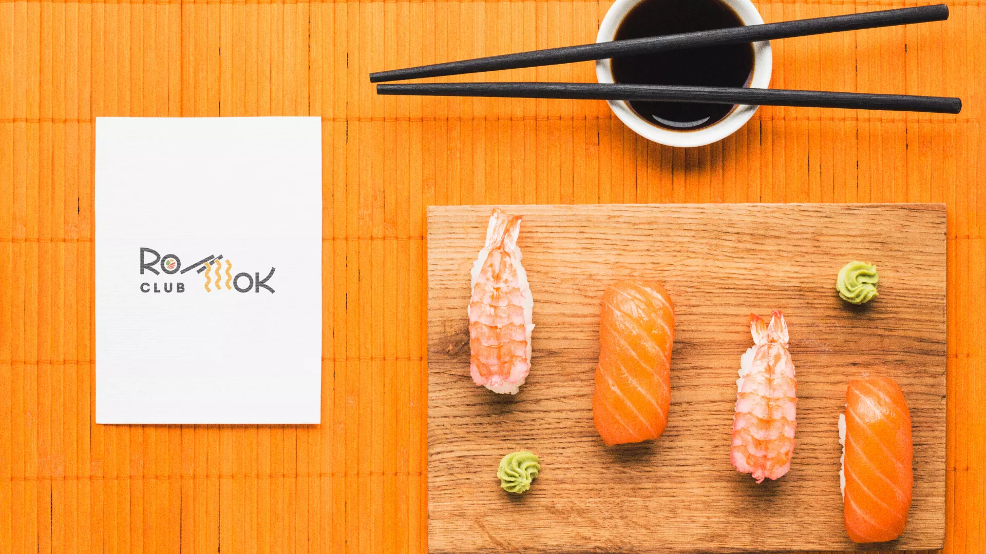 Создание логотипа суши-бара «Roll Wok Club» в Ноябрьске